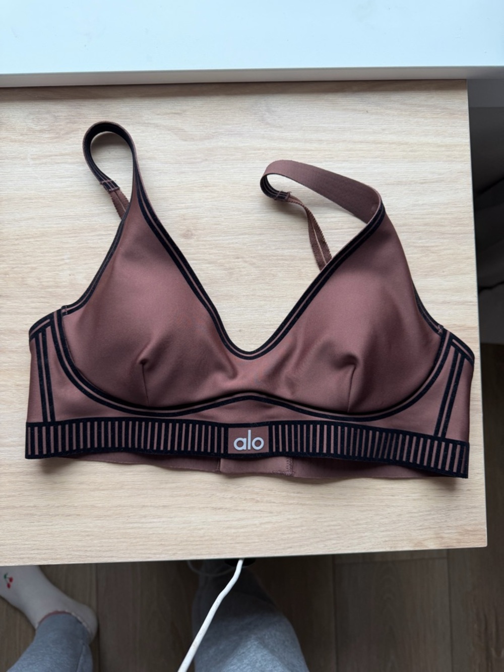 Alo Women’s Airlift Line Up Bra